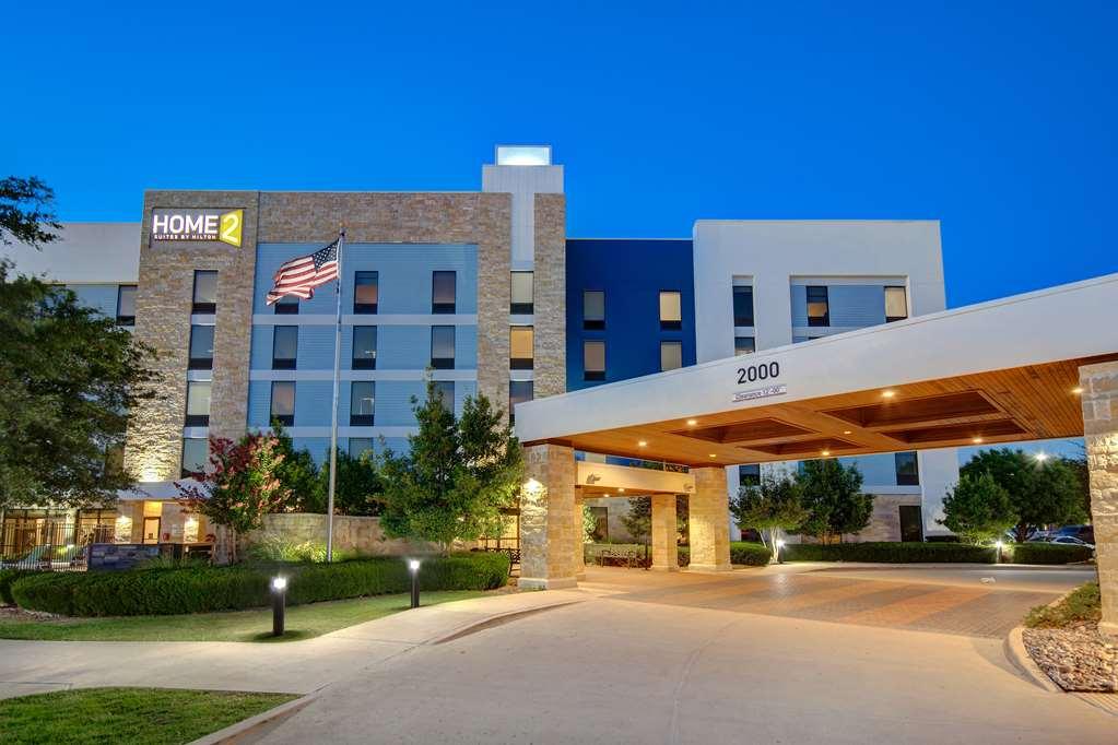 Hampton Inn Занесвилл Экстерьер фото