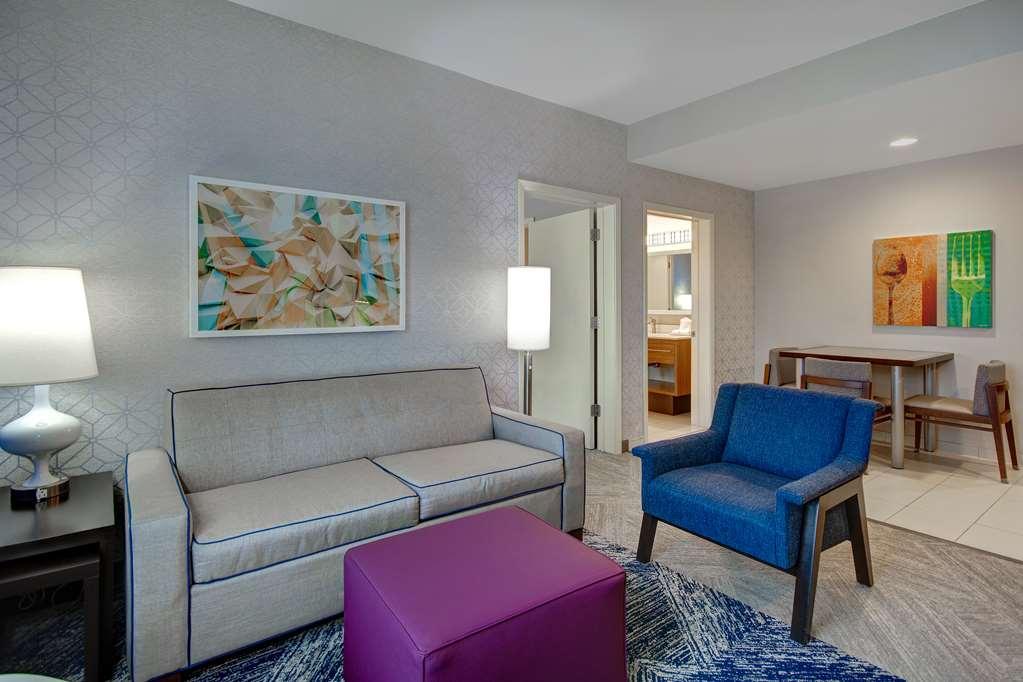 Hampton Inn Занесвилл Номер фото