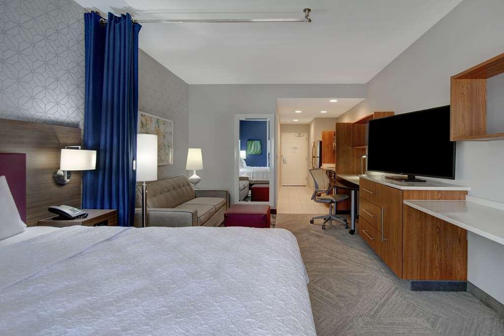 Hampton Inn Занесвилл Номер фото